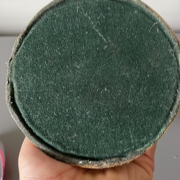 Vintage Brass Ornate Regency Candlestick Holder - Picture 5 of 8